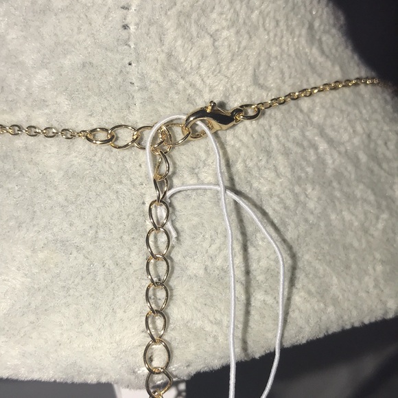 🆕 Adorable set of 2 Cup Cake Necklaces. - Picture 6 of 7